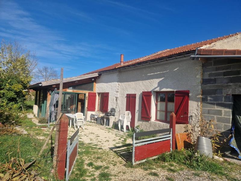 Maison - 96 m² - 3 pièces