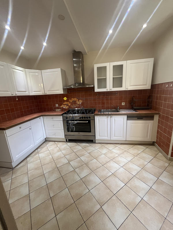 Appartement - 78 m² - 3 pièces