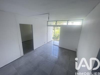 Appartement - 65 m² - 4 pièces