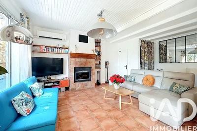 Maison - 140 m² - 5 pièces