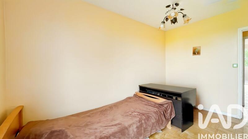 Appartement - 75 m² - 3 pièces