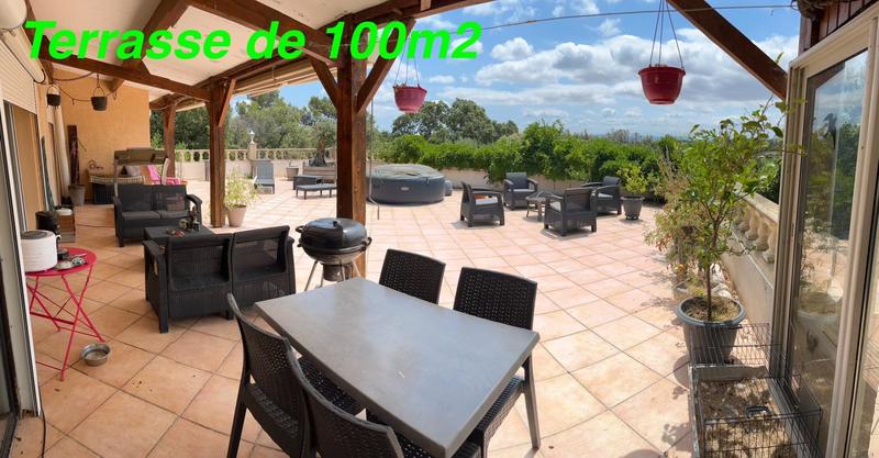 Maison - 130 m² - 4 pièces