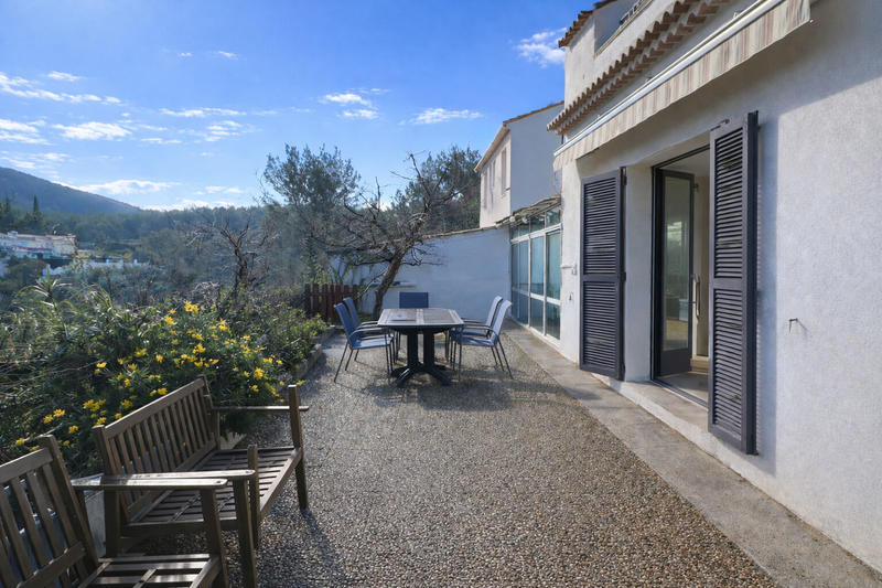 Maison - 157 m² - 6 pièces