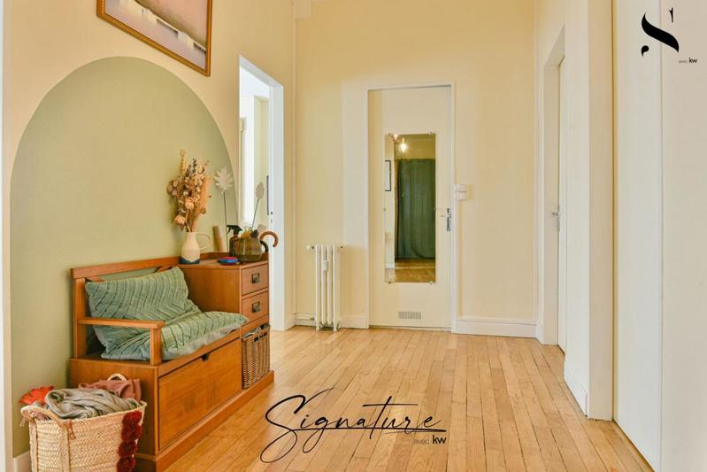 Appartement - 94 m² - 4 pièces