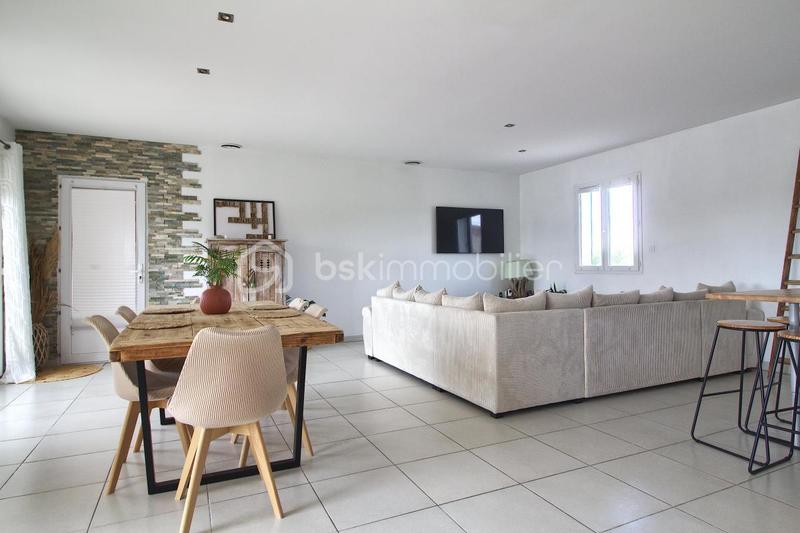 Villa - 125 m² - 5 pièces