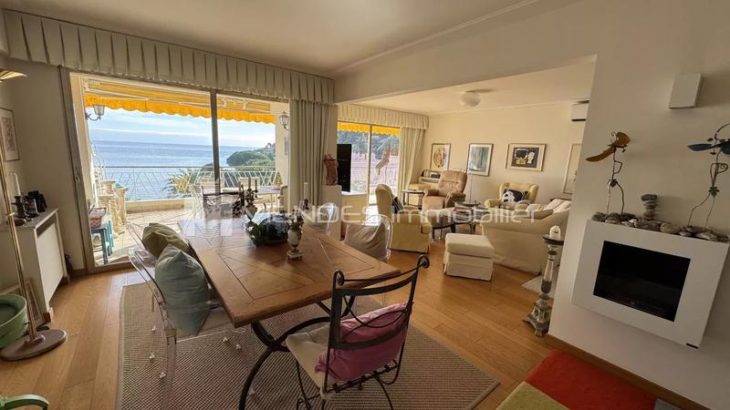 Appartement - 137 m² - 4 pièces