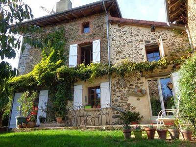 Maison - 180 m² - 7 pièces