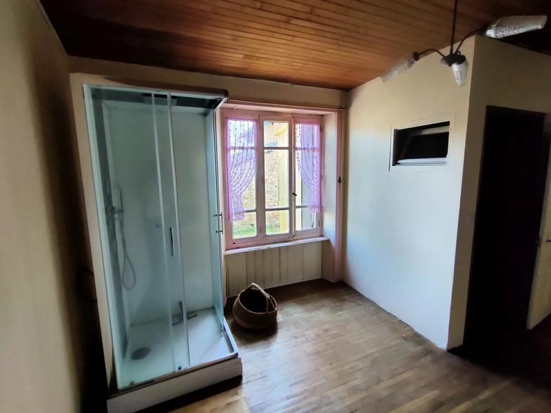 Maison - 93 m² - 5 pièces