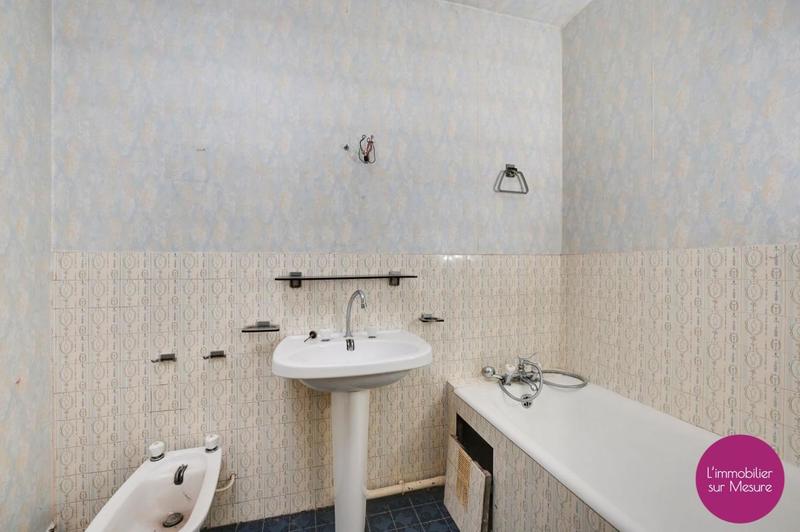 Appartement - 80 m² - 3 pièces