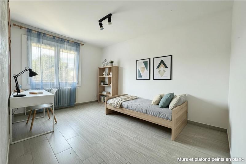 Maison - 95 m² - 5 pièces