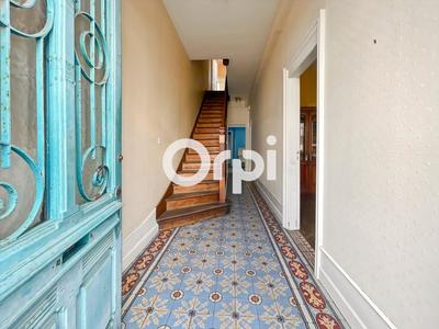 Maison - 187 m² - 6 pièces