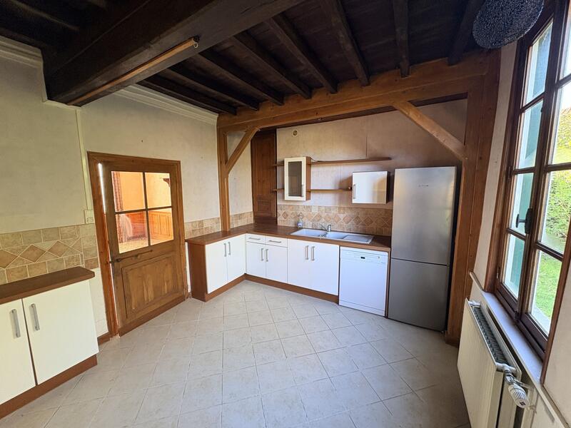 Maison - 245 m² - 10 pièces