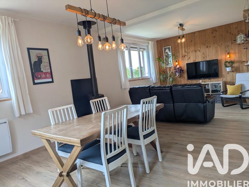 Maison - 111 m² - 4 pièces