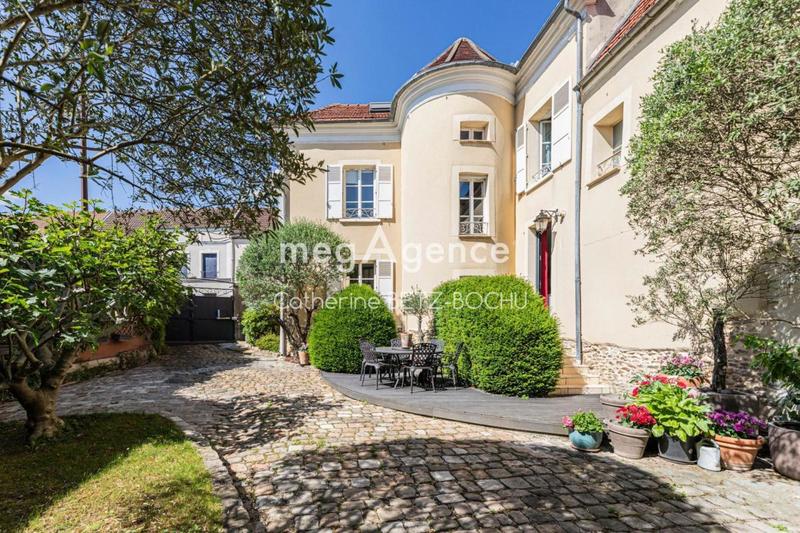 Maison ancienne - 156 m² - 7 pièces