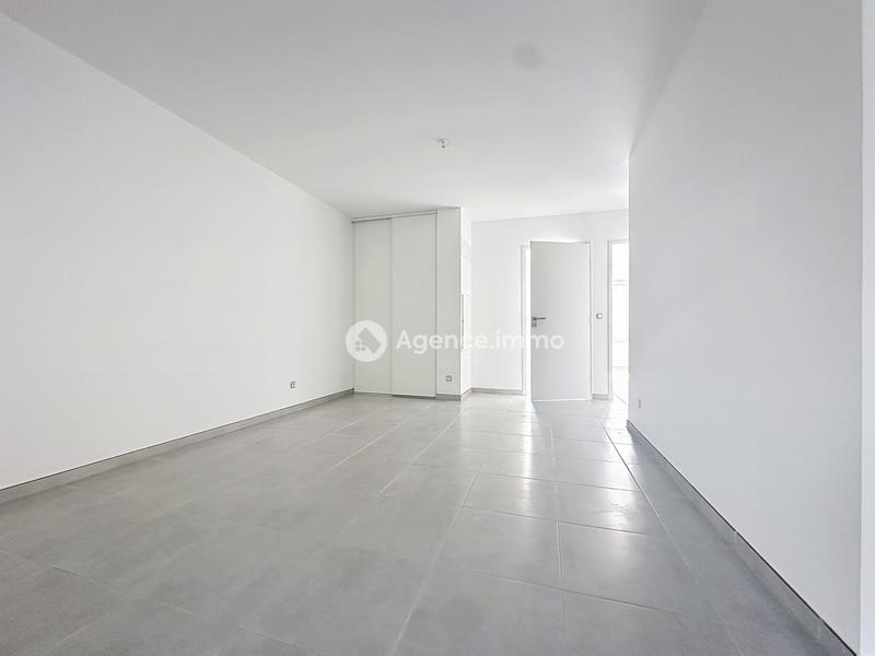 Appartement - 79 m² - 3 pièces