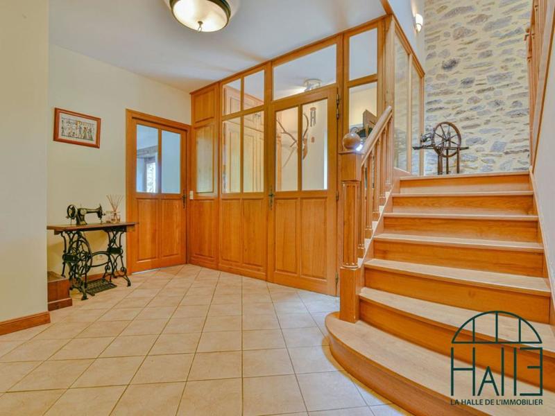 Longère - 312 m² - 9 pièces