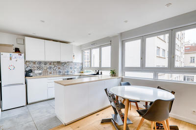 Appartement - 80 m² - 4 pièces