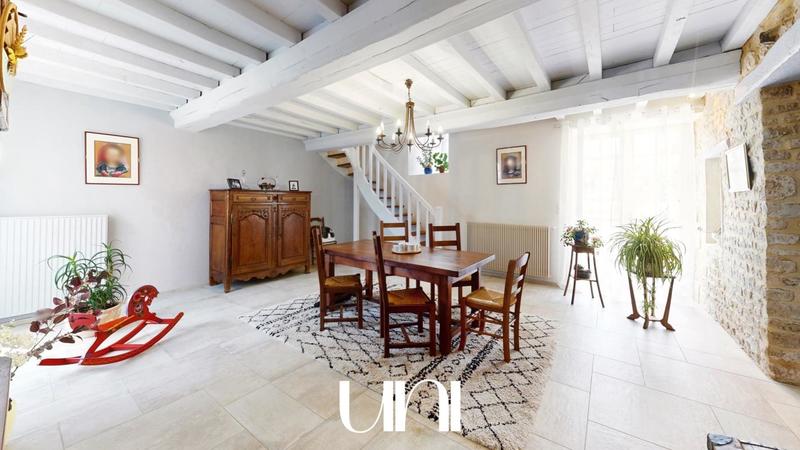 Maison - 209 m² - 7 pièces