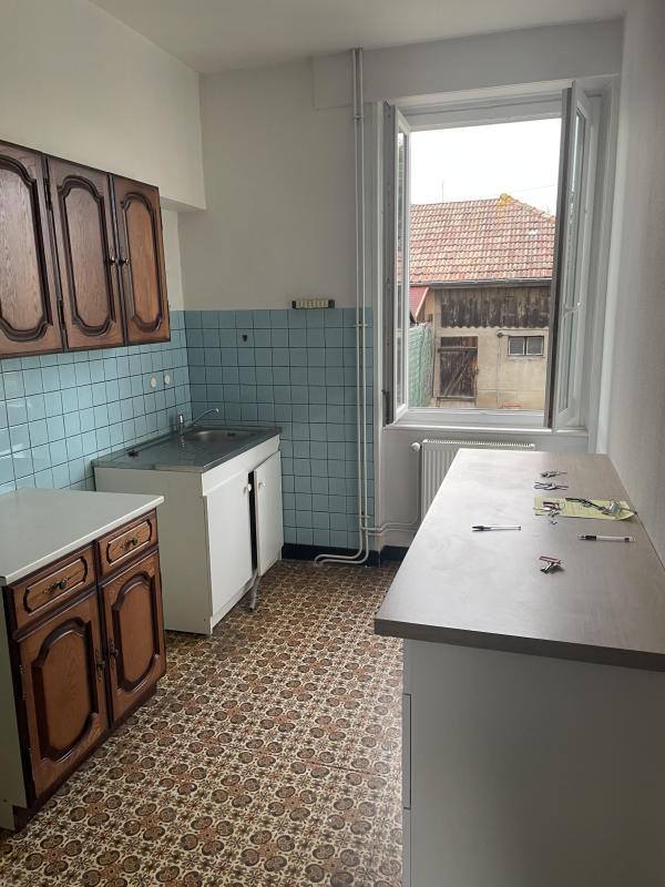 Maison - 93 m² - 5 pièces