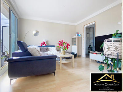 Appartement - 60 m² - 3 pièces