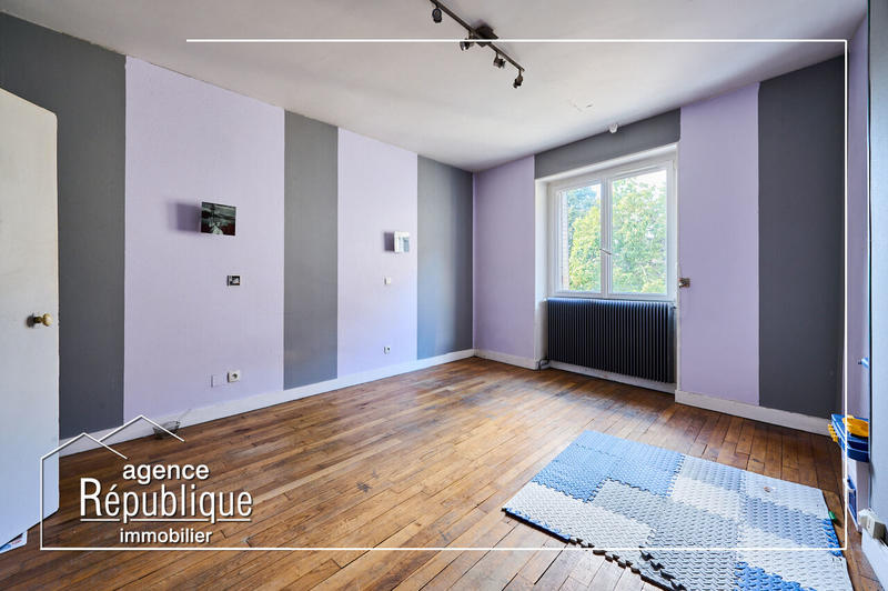 Local commercial - 190 m² - 6 pièces