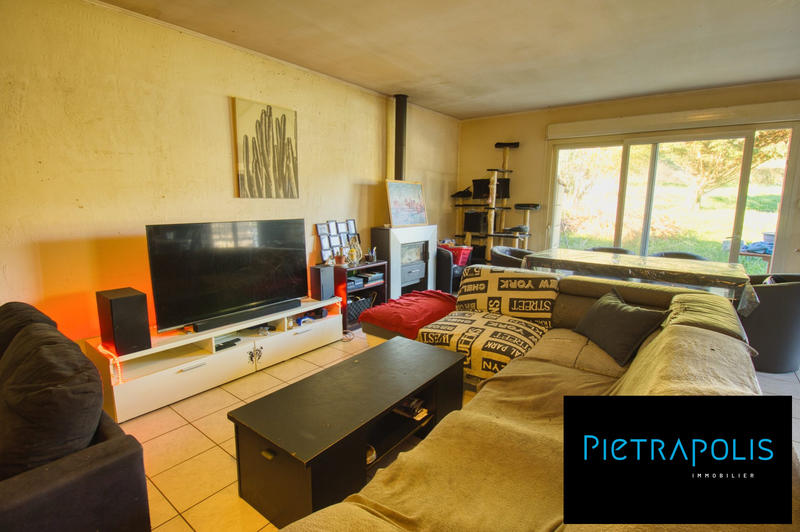 Villa - 220 m² - 8 pièces