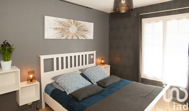 Maison - 260 m² - 7 pièces