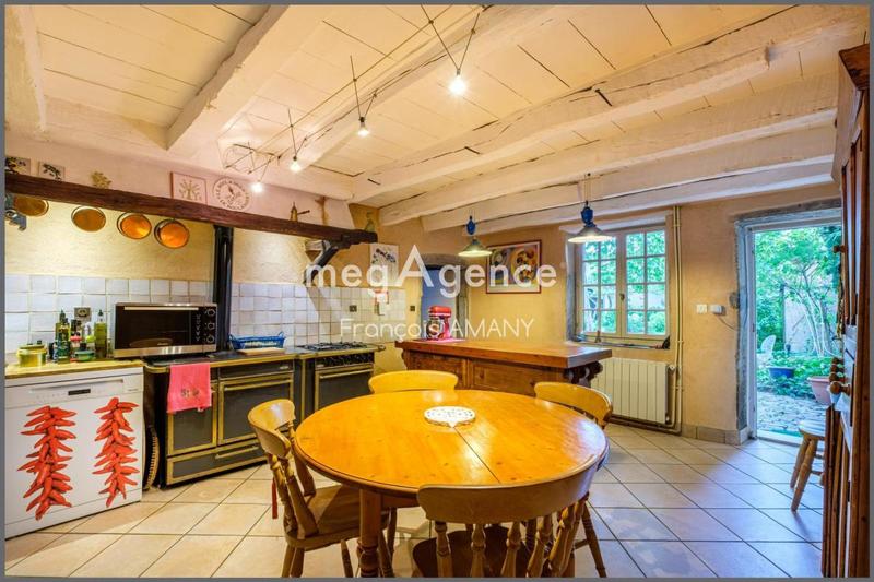 Maison de campagne - 250 m² - 8 pièces