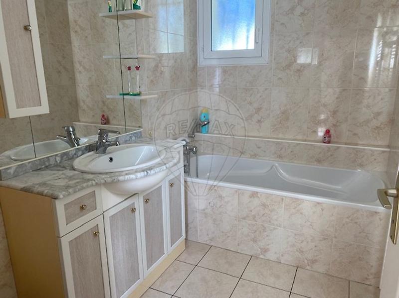 Maison - 167 m² - 7 pièces