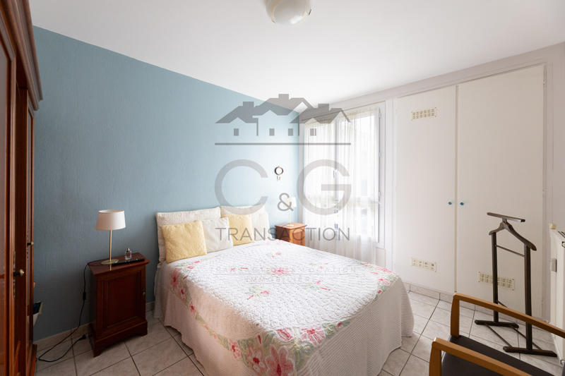 Appartement - 75 m² - 4 pièces