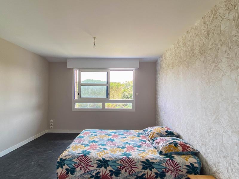 Maison - 215 m² - 7 pièces