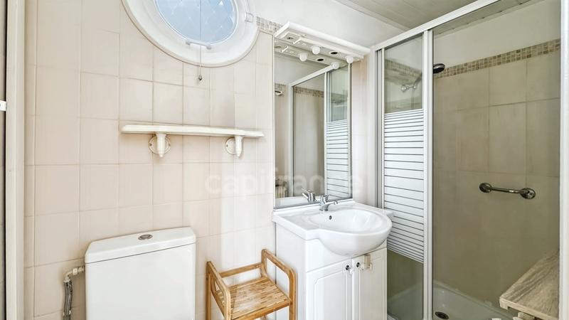 Maison - 146 m² - 9 pièces