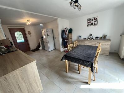 Maison - 100 m² - 6 pièces