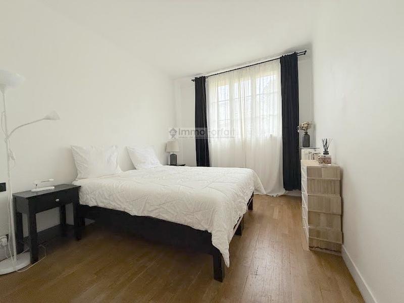 Appartement - 75 m² - 3 pièces