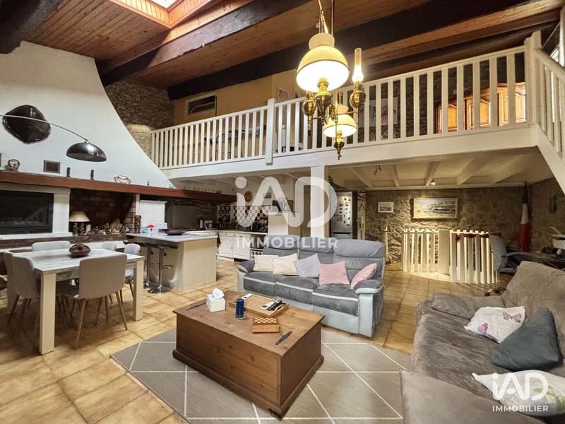 Maison - 120 m² - 4 pièces