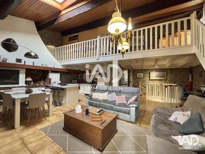 Maison - 120 m² - 4 pièces