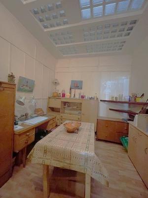 Maison - 185 m² - 10 pièces