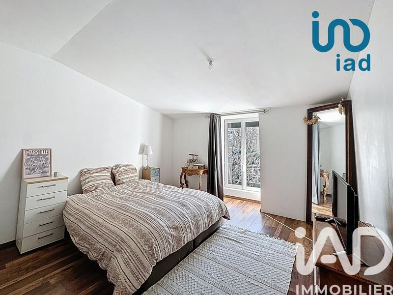 Maison de village - 200 m² - 9 pièces