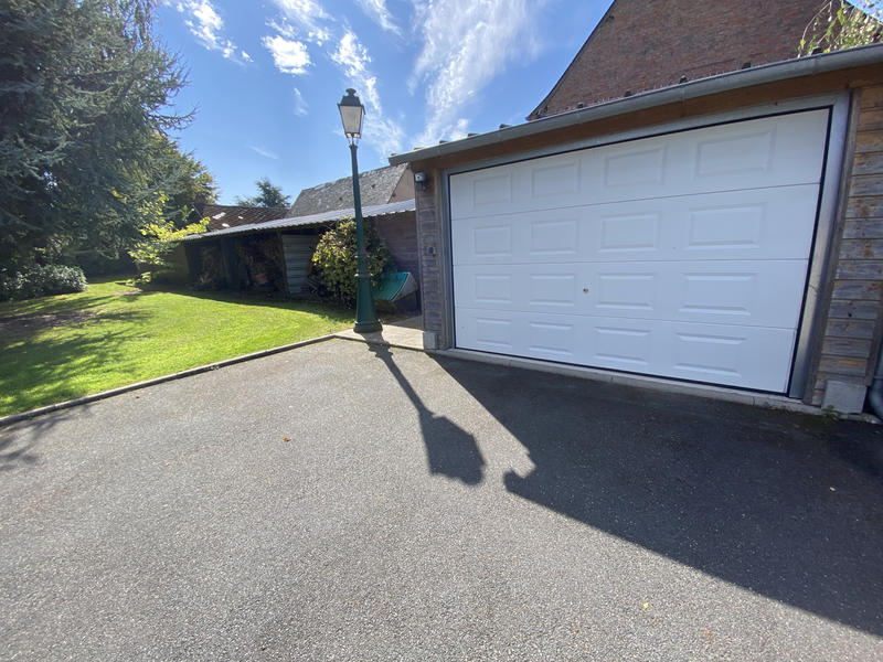 Maison - 227 m² - 7 pièces