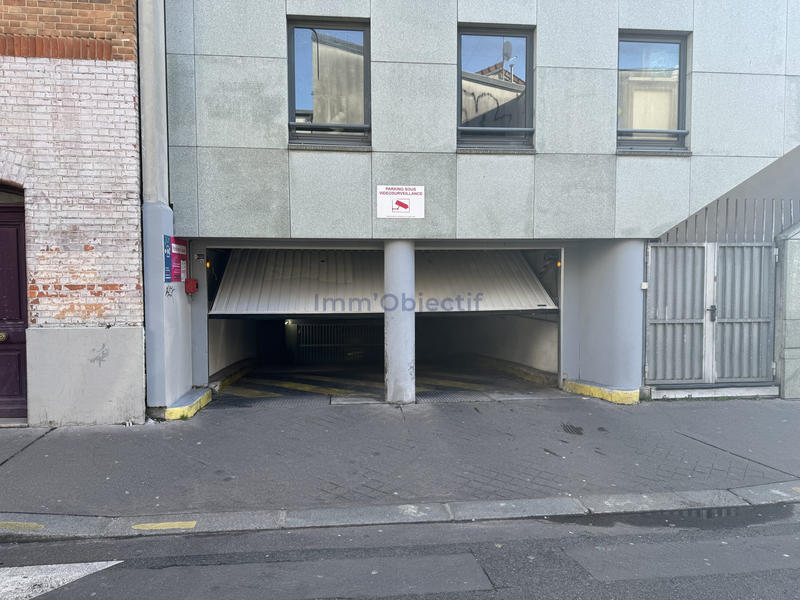 Parking / Garage - 12 m²