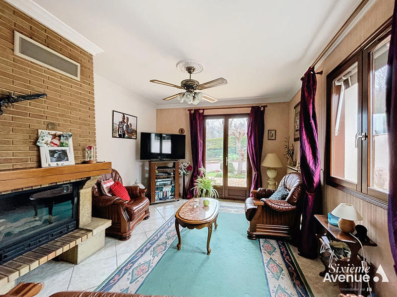 Maison - 157 m² - 7 pièces