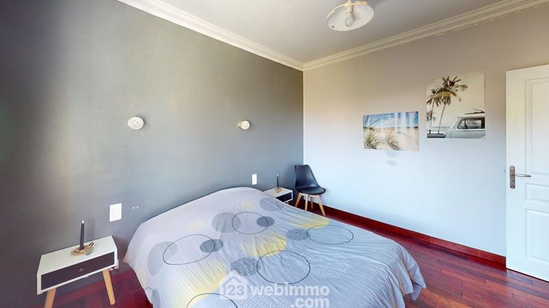 Maison - 123 m² - 4 pièces