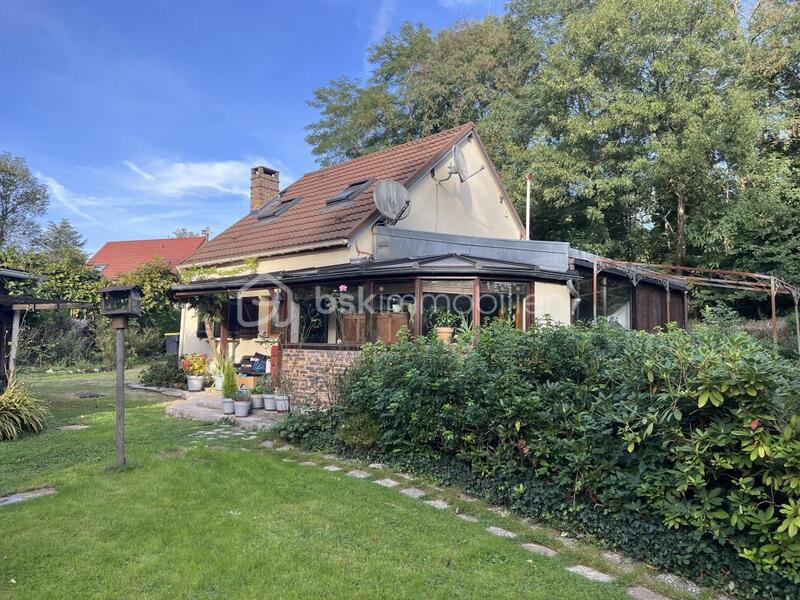 Maison - 98 m² - 5 pièces