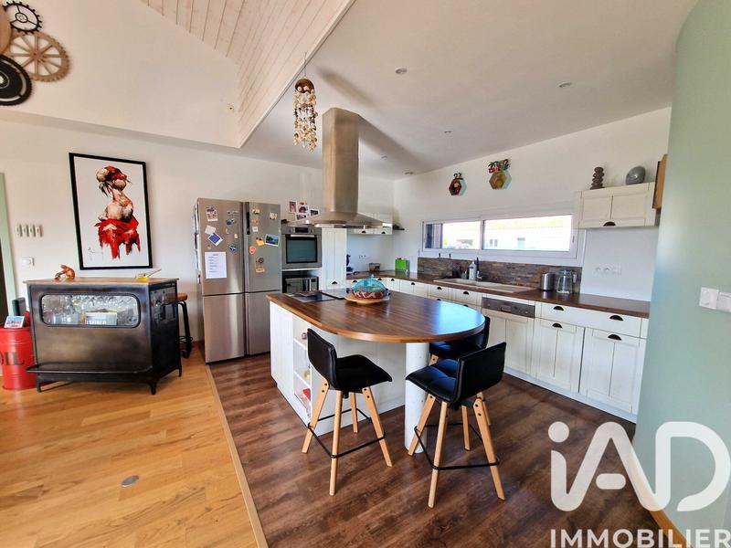 Maison - 145 m² - 7 pièces