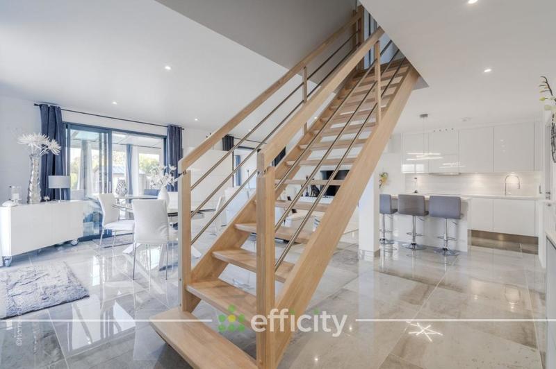 Maison - 145 m² - 5 pièces