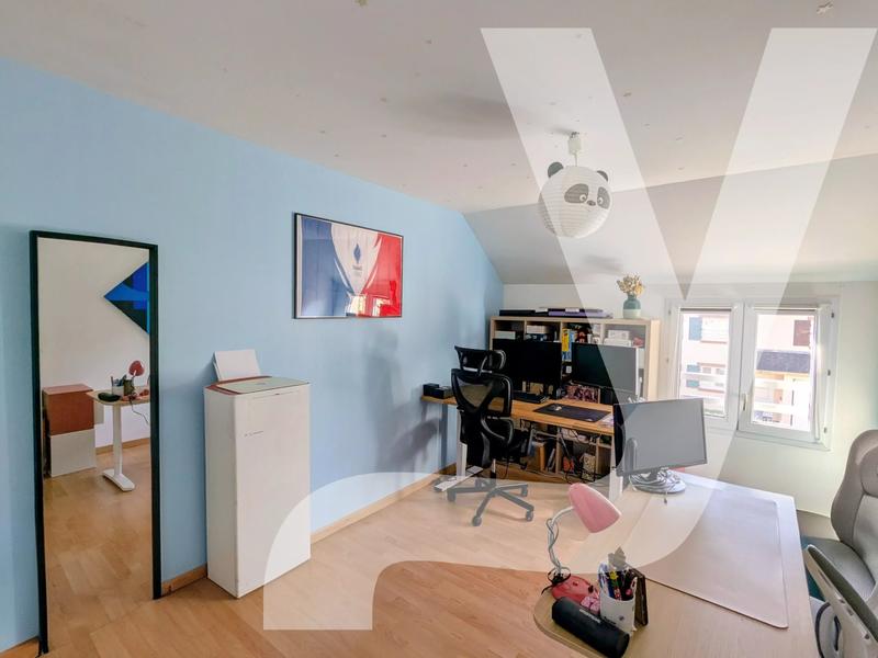 Maison - 81 m² - 4 pièces