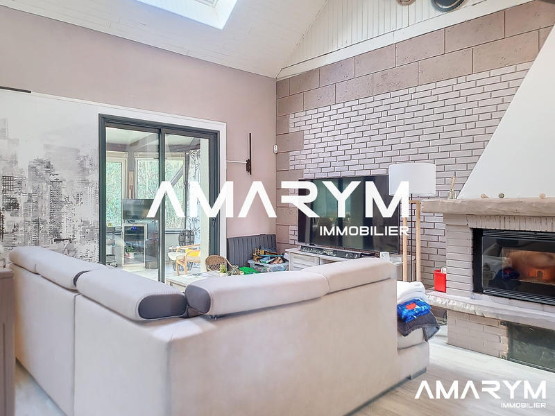 Maison - 170 m² - 6 pièces