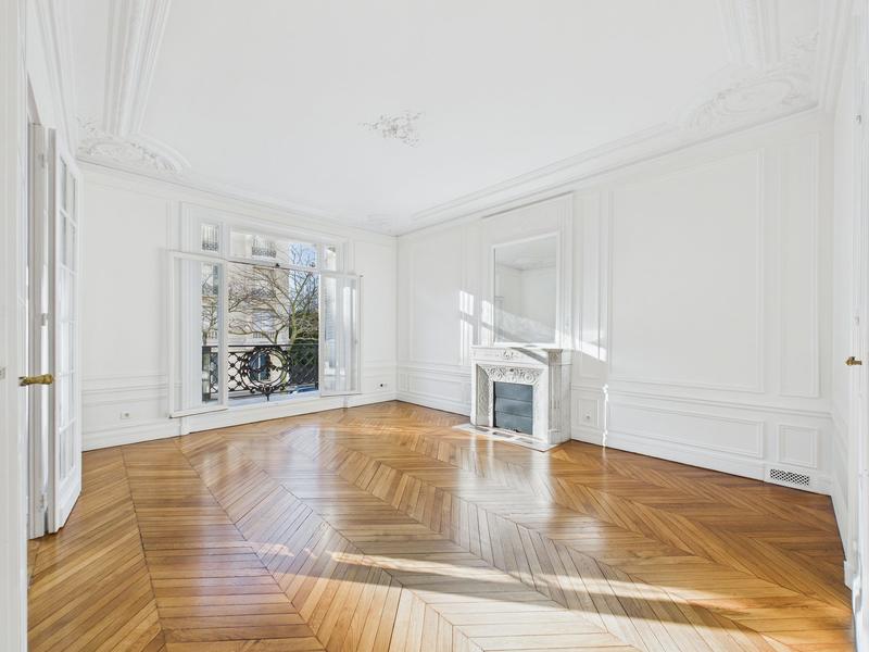 Appartement - 142 m² - 5 pièces