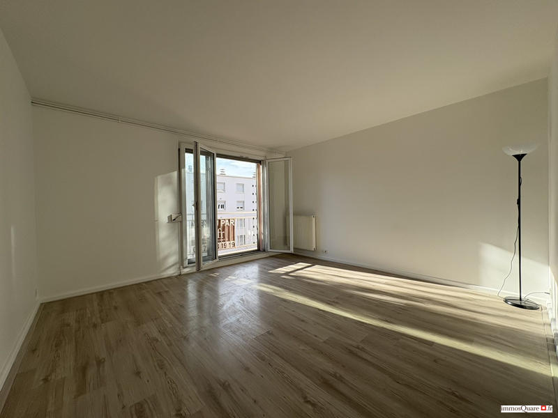 Appartement - 70 m² - 4 pièces