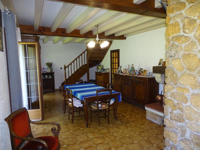 Maison - 122 m² - 6 pièces